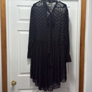 Black Swiss dot top
